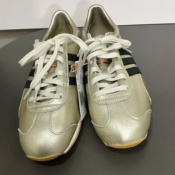 ADIDAS Metallic Silver Rose Gold Black Stripe Sneakers Women’s 7.5 - Picture 3 of 5